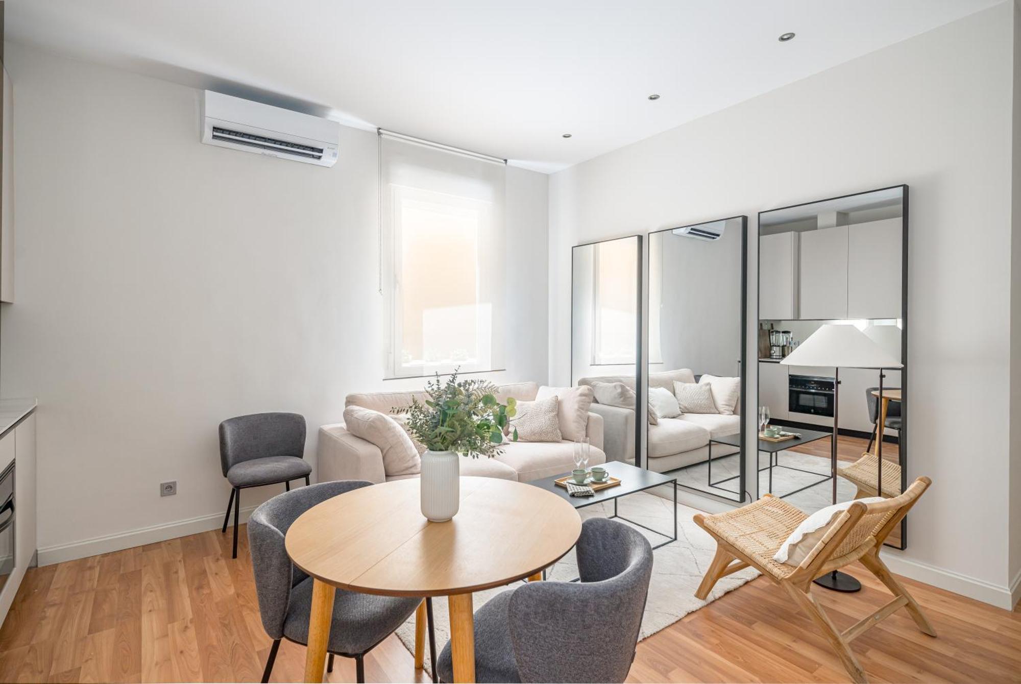 Salamanca Suites Apt Мадрид Экстерьер фото